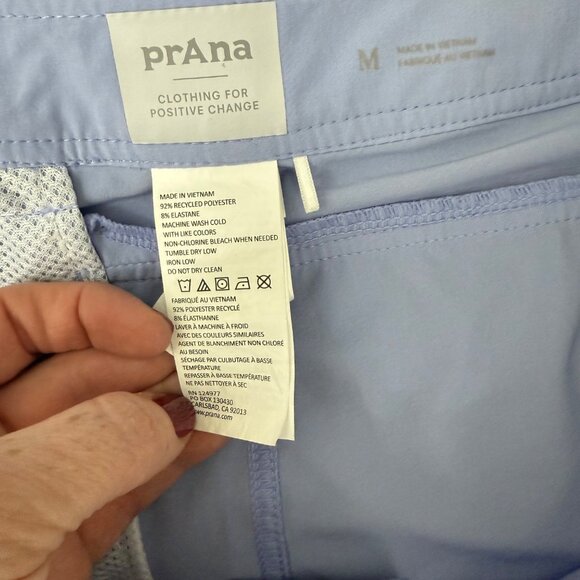 Prana Schaffie Performance Stretch Quick Dry Short 1969221 Womens size Medium - Picture 2 of 9